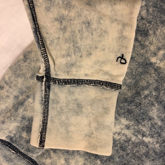 Crew Neck Sweatshirt - Picture 5 of 6